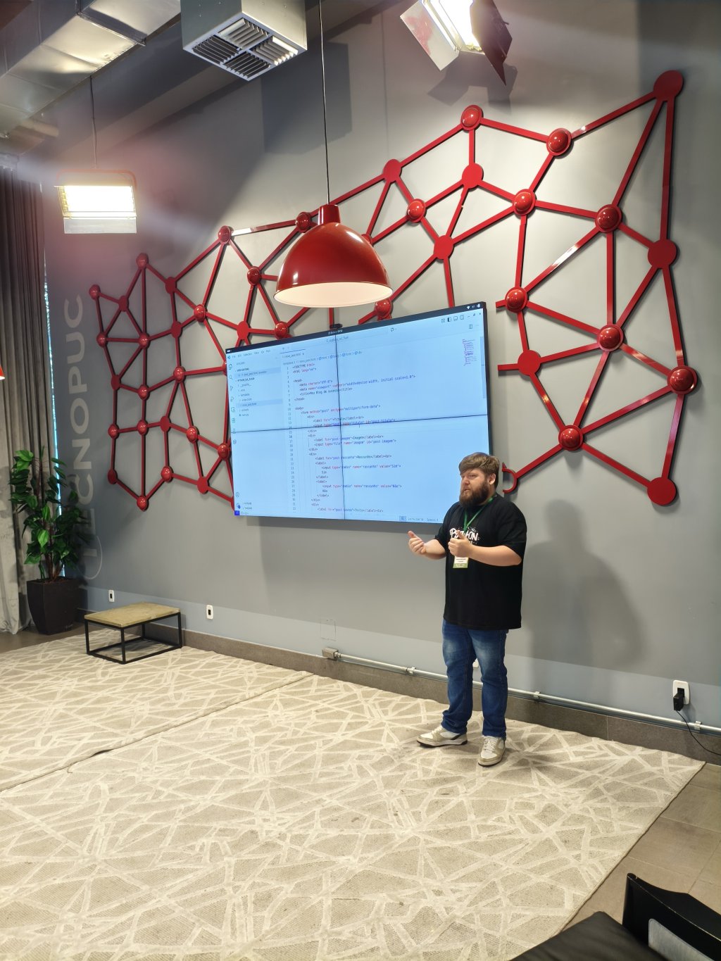 82fbf2eb-894a-4b4b-8366-3f45fc472142