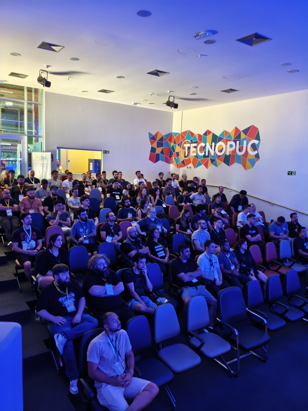 26aef68d-4fc2-44e0-99ff-33752e4135d1