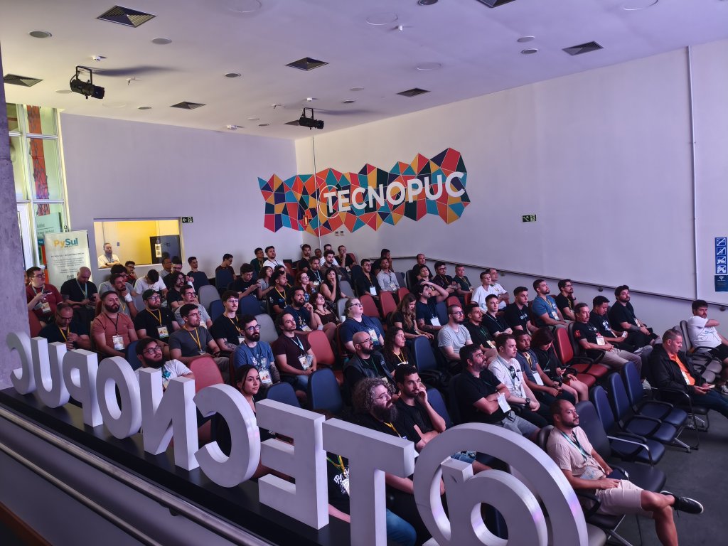 70023283-b1ac-4f81-ad2f-8a728cd3dfb2