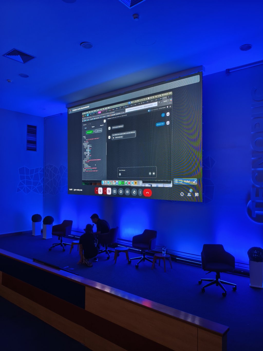 3ad82920-15f6-4fcc-b1fc-bb3a4533c496