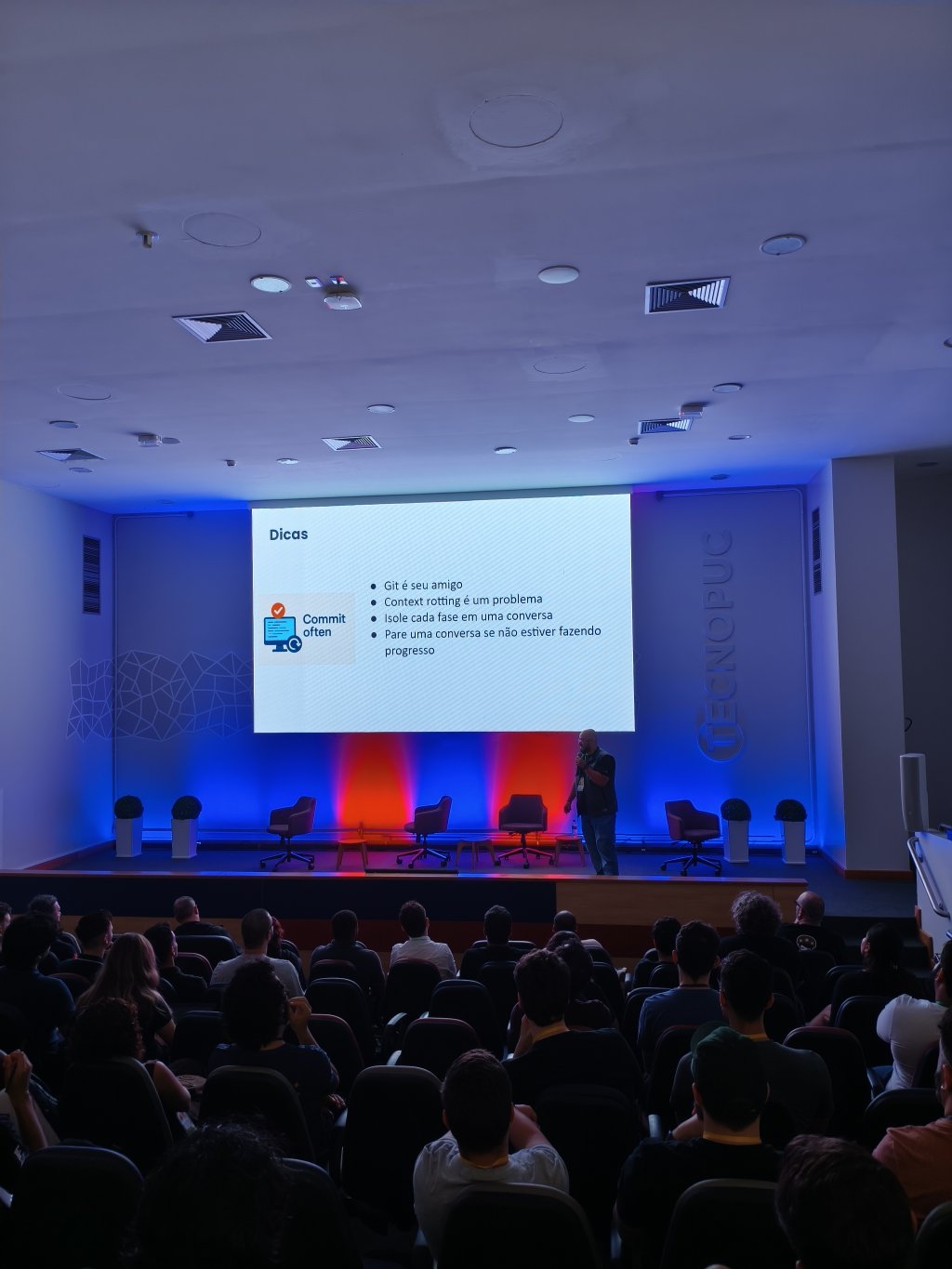 7208b0ea-7b68-48d7-b774-bc0cabffbf2e