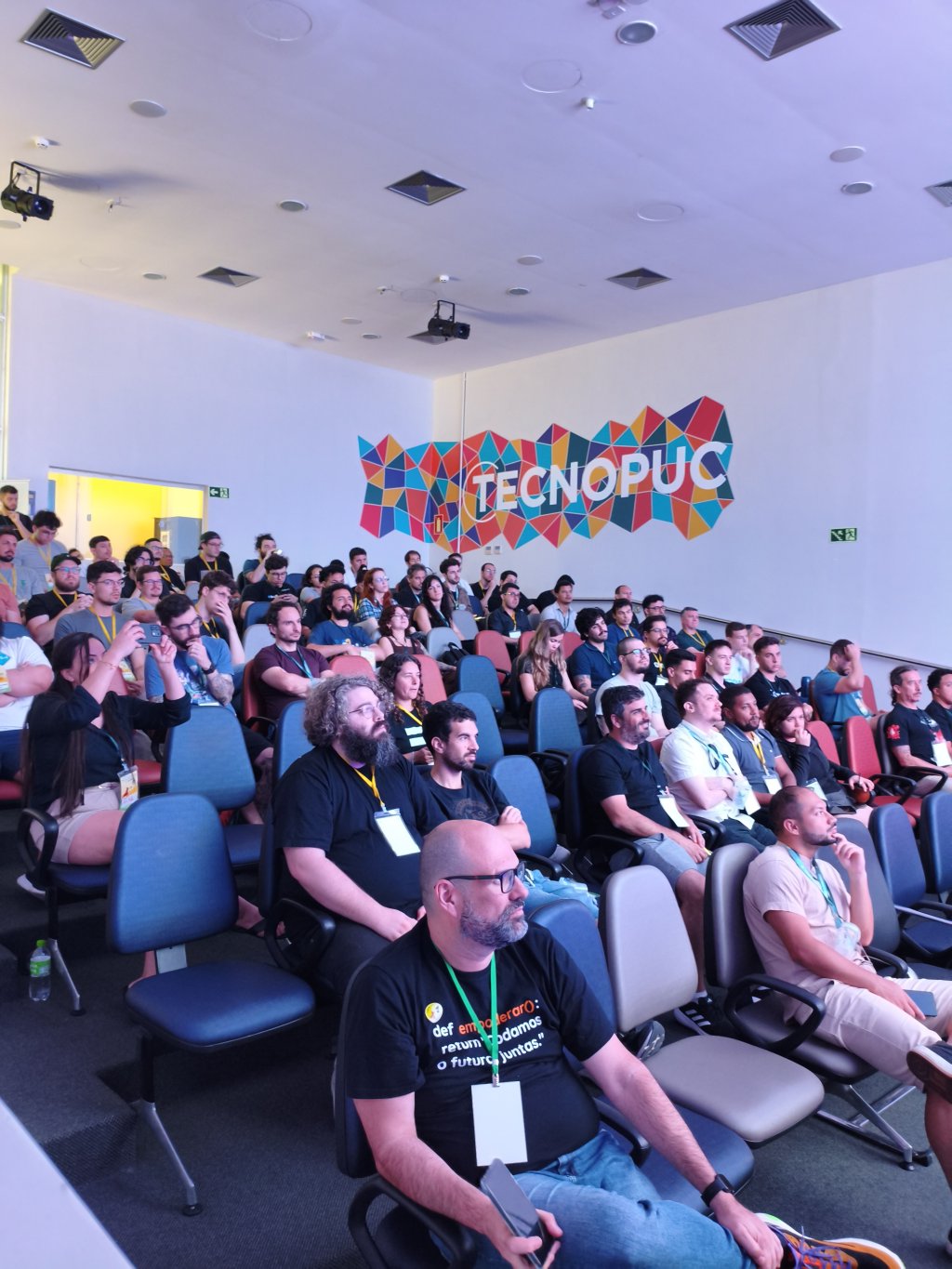 2d8360bd-a245-4741-a01f-37f2e9d8fcab