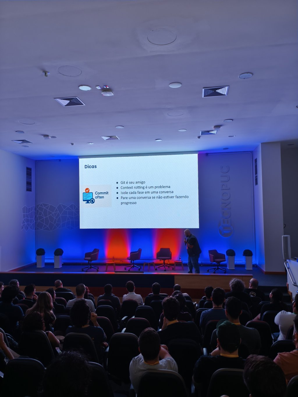 2d99db4c-5561-4f17-822b-cdf69775ef27