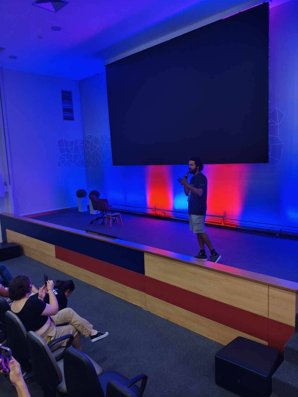 a891e8a3-80c3-4f2f-b7ee-3ccf07c43003