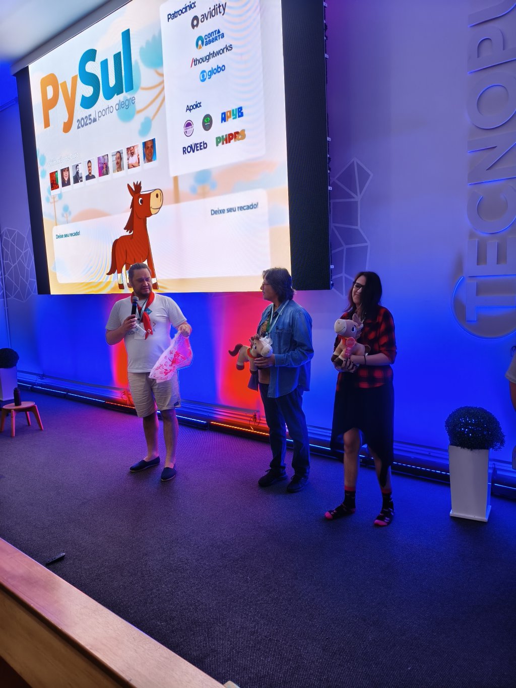 38eab8a0-7bc8-4173-9159-e205eafab438