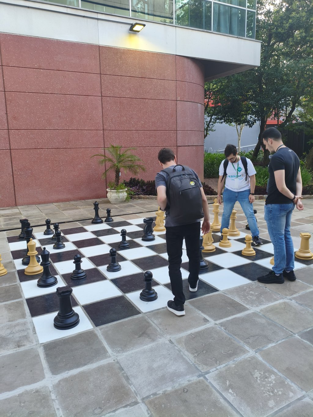 20732905-6a71-4884-92b2-891158421b09