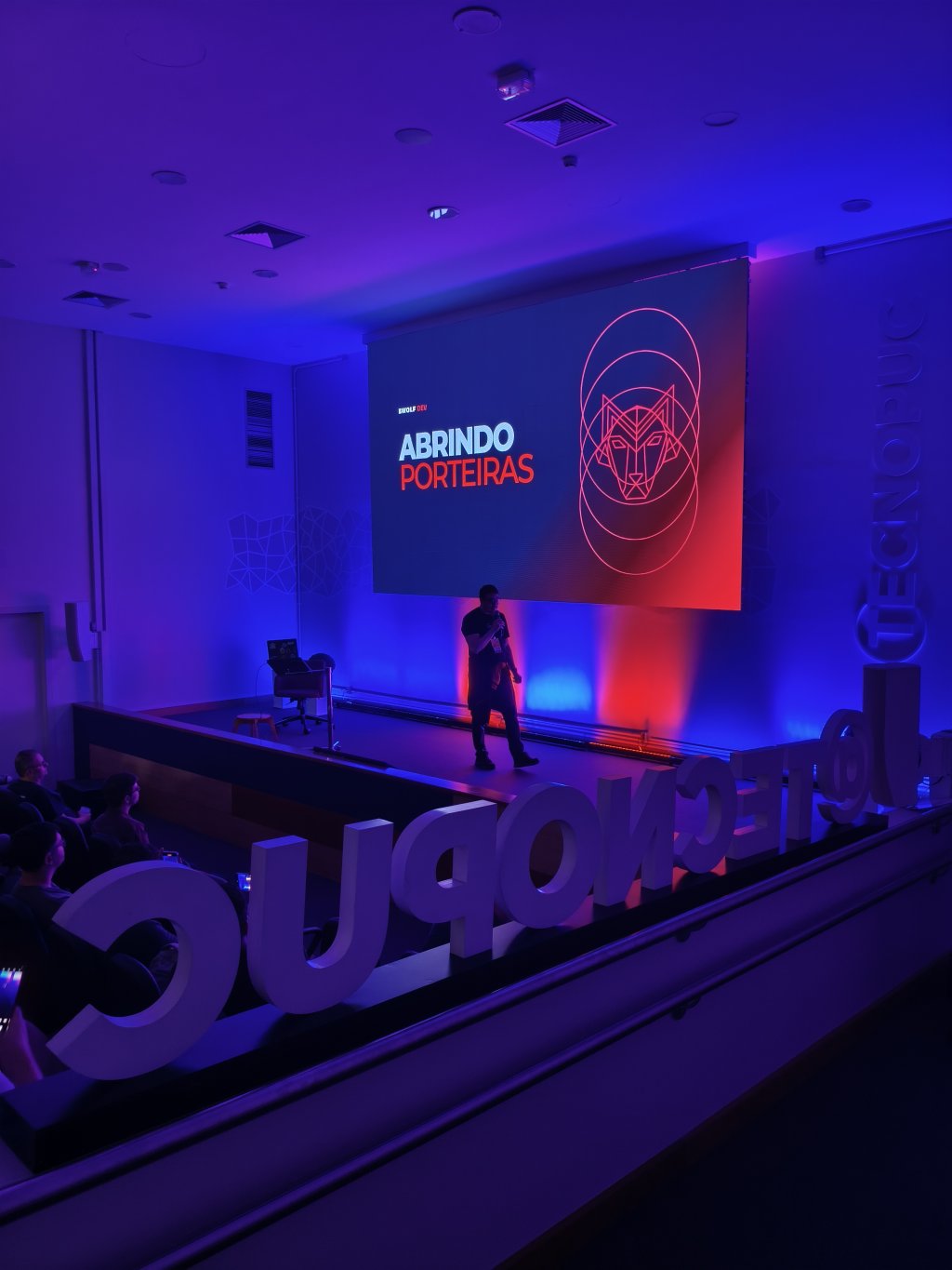 479a8827-3b44-432a-af84-fa8e54edcbc0