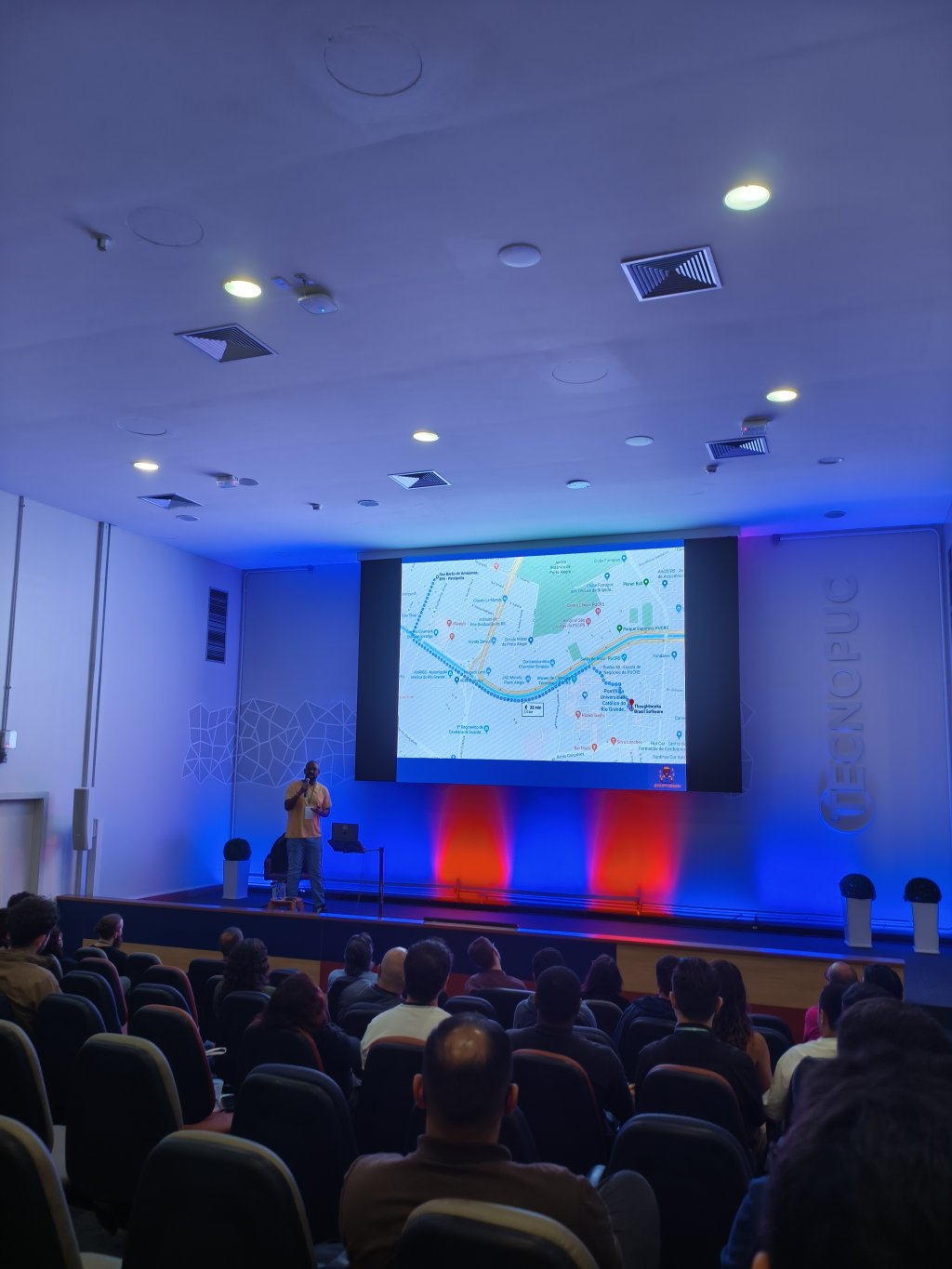 b28ddab8-39d8-47c0-8412-dd49c2878c96