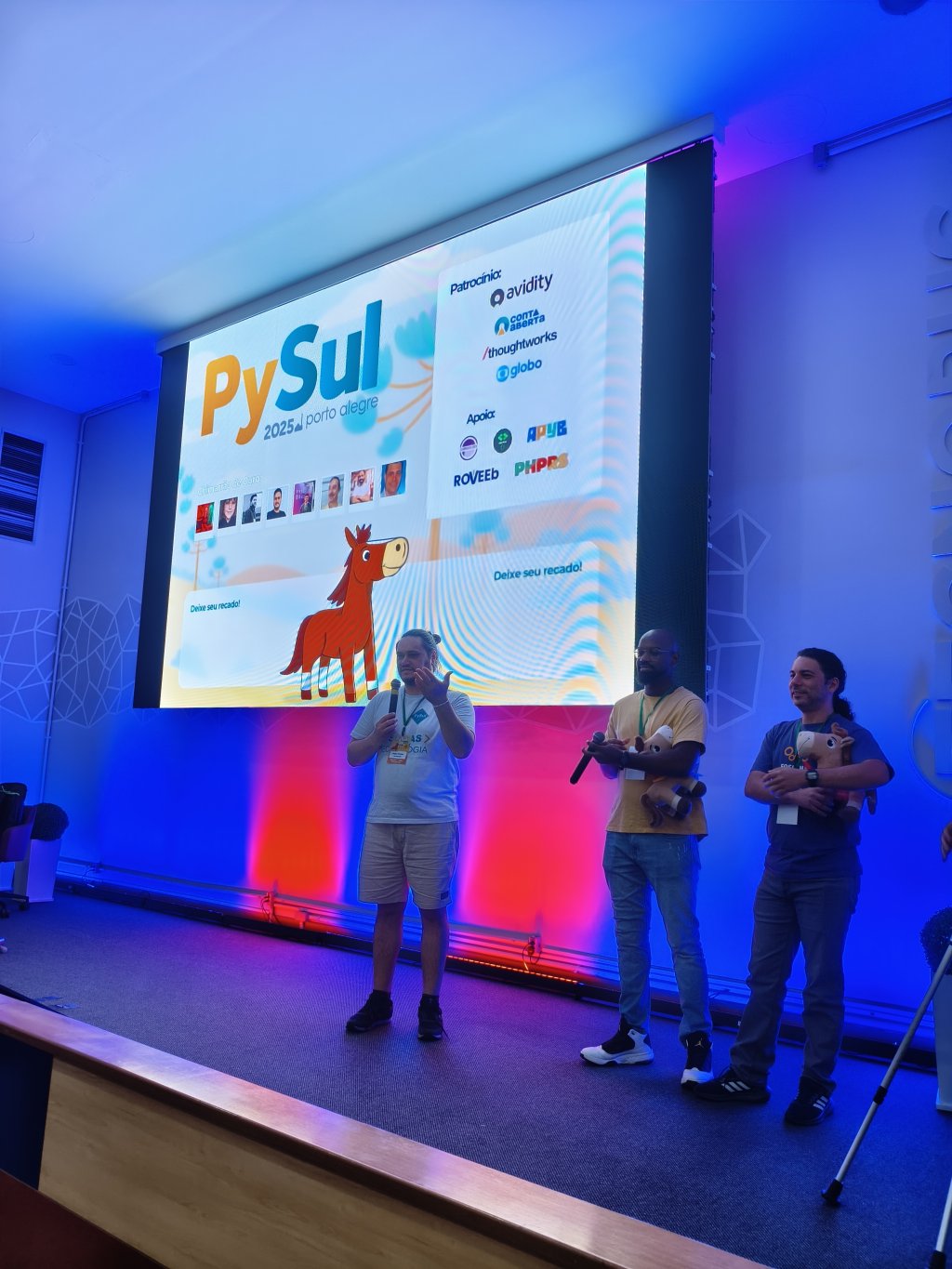 a326a118-dbc9-414c-b9b0-ced87499f8b1