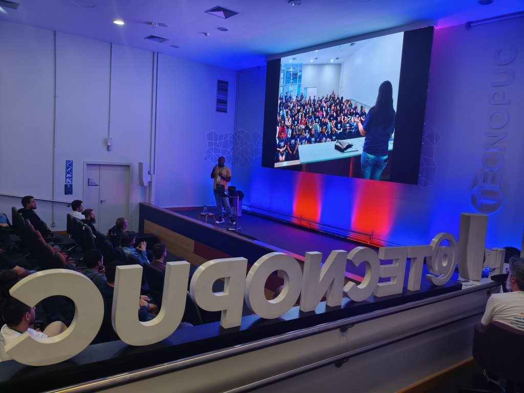 1f0d8ebf-dd4b-4843-8f38-3ac0e7bd19ff