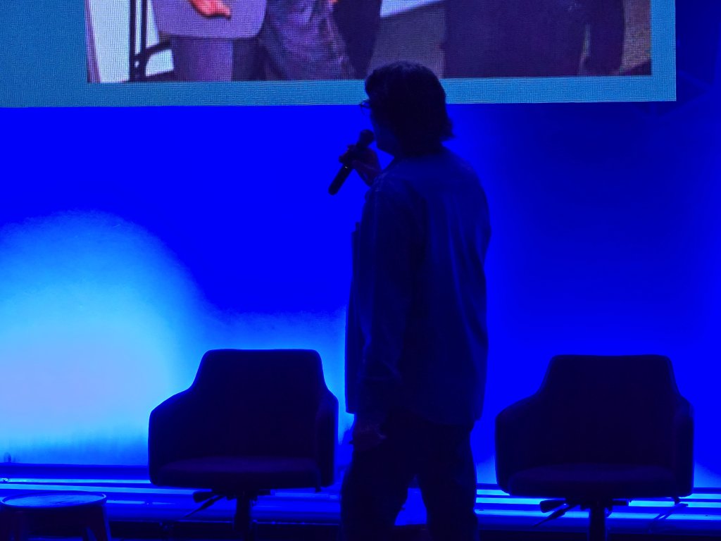 ae854267-882c-4d95-a866-6c0be6de1fe6