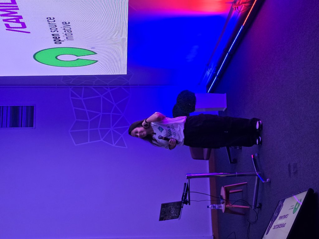 440d7957-f084-467b-a503-5de0b4889e59