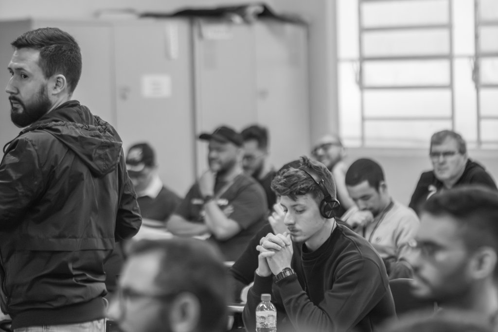 414bab34-d612-4e21-b8e6-4bb76ce9fe87