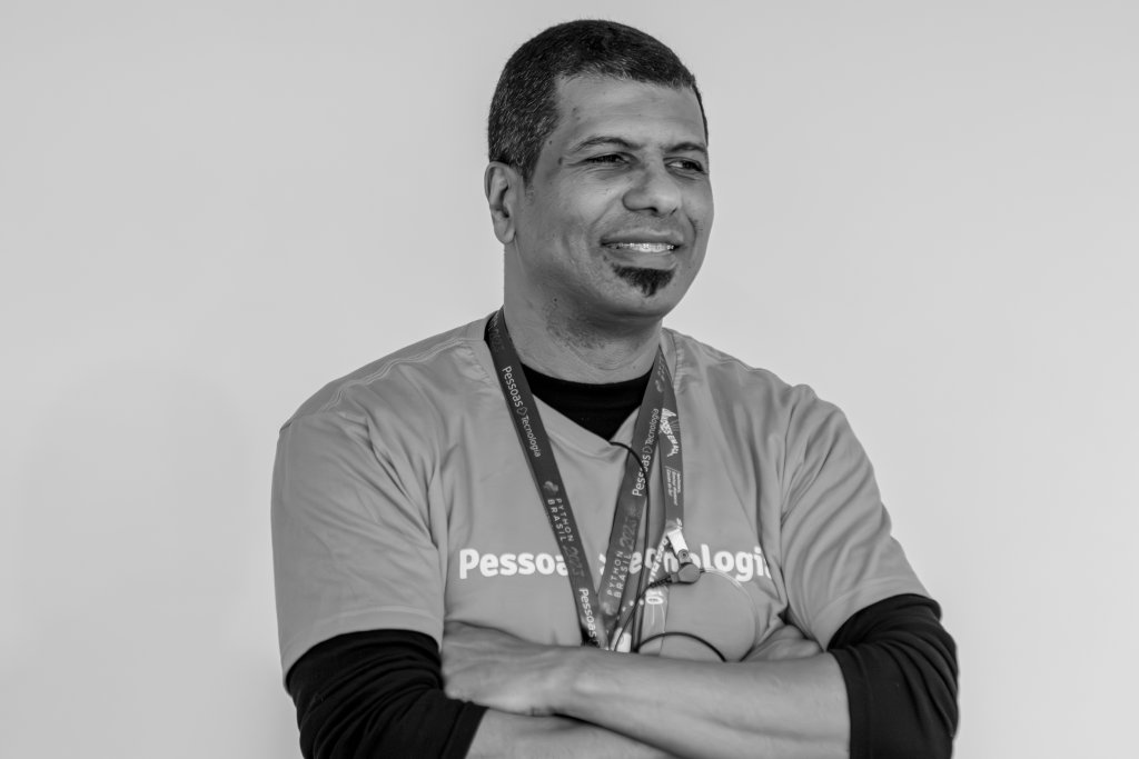 9877dba6-90ad-49e2-b7c7-39aca36eaa52