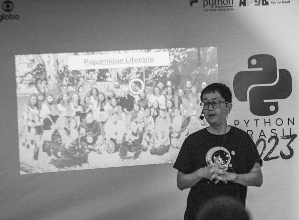 a20765a5-c1e8-4cf5-a28b-d4fb0c1f65fb