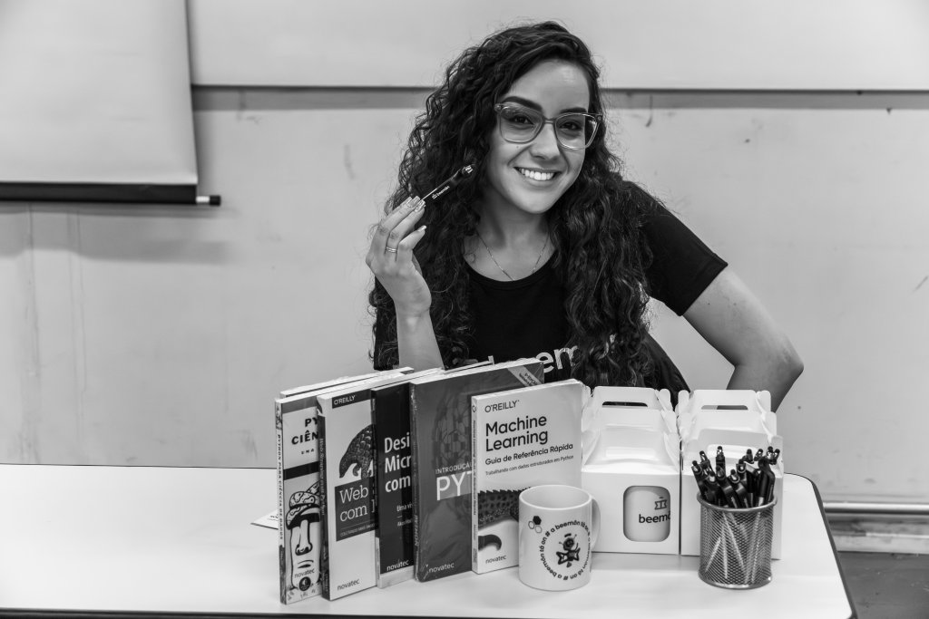 ae7411fd-66f4-4ac2-b2c7-e8438f8bd3b3