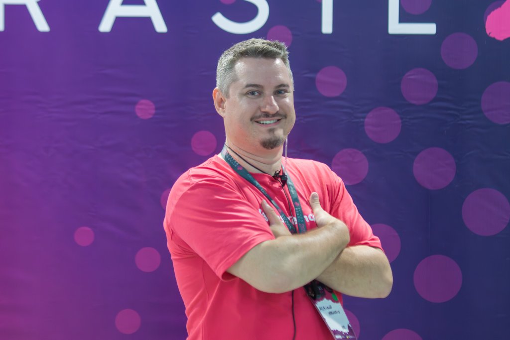 8d918454-3982-4aca-904a-34ec3584698f