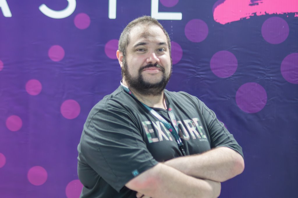 2812618a-fce1-47b0-97e7-162515540354