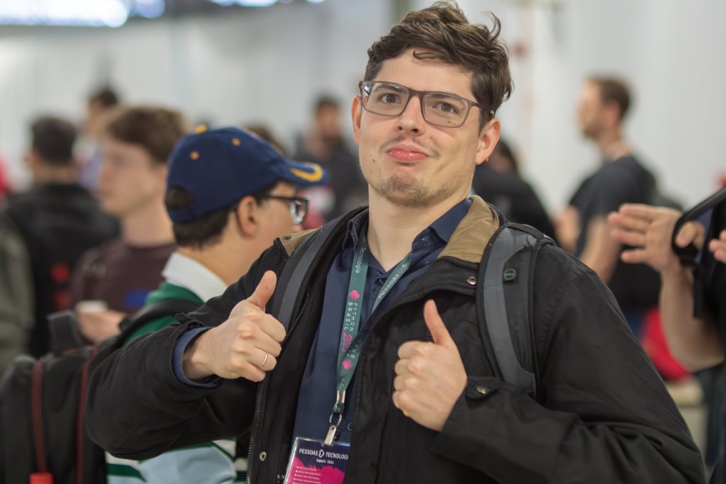 fc07d0e4-80e5-499c-a4df-aa3152295311